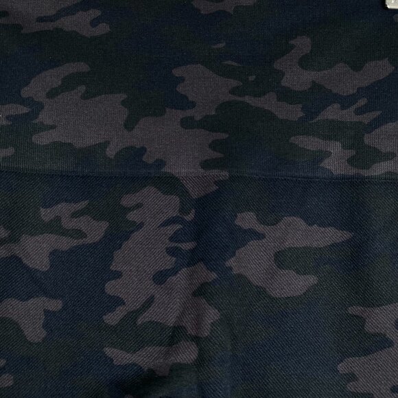 Spanx Look at Me Now‎ Seamless Leggings Camo Women's Small PT-1180 - Picture 3 of 5